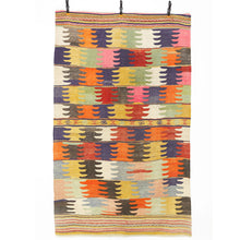 Lade das Bild in den Galerie-Viewer, Vintage Anatolian Bodrum Kilim 145x232 cm .