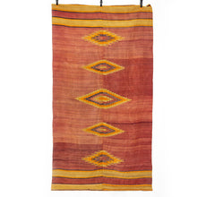 Charger l'image dans la galerie, Vintage Anatolian Kilim 138x267 cm .
