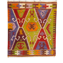 Lade das Bild in den Galerie-Viewer, Vintage Anatolian Barak Kilim 98x108 cm .