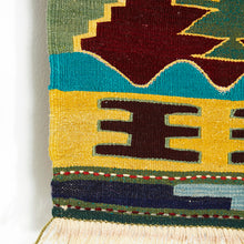 Lade das Bild in den Galerie-Viewer, Vintage Anatolian Kilim 73x109 cm .