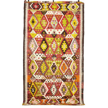 Load the image into the gallery viewer, Vintage Anatolian Barak Kilim 147x272 cm.