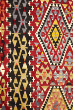 Lade das Bild in den Galerie-Viewer, Vintage Anatolian Esme Kilim 164x332 cm
