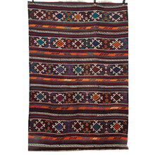 Lade das Bild in den Galerie-Viewer, Vintage Anatolian Cicim Kilim 187x259 cm .