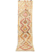 Lade das Bild in den Galerie-Viewer, Vintage Anatolian Runner Kilim  91x357 cm .