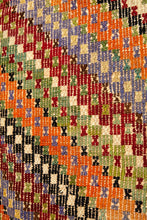 Lade das Bild in den Galerie-Viewer, Vintage Anatolian Cicim Kilim  117x133 cm .