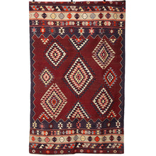 Lade das Bild in den Galerie-Viewer, Vintage Anatolian Karakecili Kilim 166x254 cm .