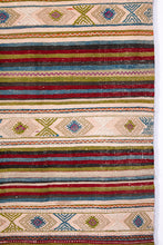 Lade das Bild in den Galerie-Viewer, Vintage Anatolian Kilim  142x274 cm .