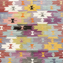 Lade das Bild in den Galerie-Viewer, Vintage Anatolian Kilim 120x222 cm .