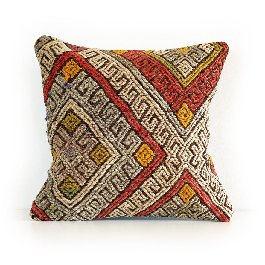 Som kilim pillows hotsell