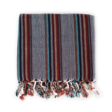 Charger l&#39;image dans la galerie, Striped Grey Peshtemal
