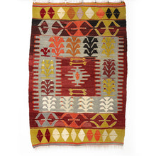 Load the image into the gallery viewer, Vintage Anatolian Kilim 95x158 cm.
