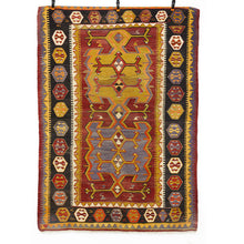 Lade das Bild in den Galerie-Viewer, Vintage Anatolian Kilim   151x218 cm .
