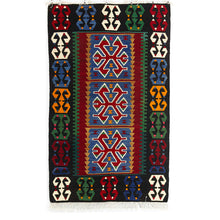 Lade das Bild in den Galerie-Viewer, Vintage Anatolian Kilim   77x128 cm .
