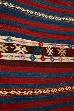 Charger l&#39;image dans la galerie, Vintage Anatolian Kilim   152x234 cm .
