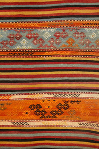 Vintage Anatolian Cicim Kilim   174x267 cm .
