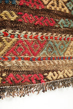 Lade das Bild in den Galerie-Viewer, Vintage Anatolian Kilim   130x177 cm
