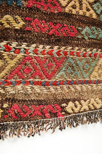 Vintage Anatolian Kilim   130x177 cm