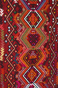 Vintage Anatolian Kilim  155x203 cm .