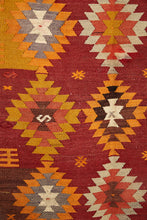 Lade das Bild in den Galerie-Viewer, Vintage Anatolian Kilim  85x126 cm .
