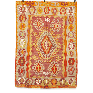 Vintage Anatolian Kilim  138x192 cm .