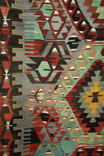 Lade das Bild in den Galerie-Viewer, Vintage Anatolian Kilim  172x297 cm .
