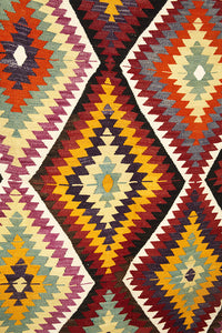 Vintage Anatolian Kilim  148x265 cm .