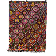 Lade das Bild in den Galerie-Viewer, Vintage Anatolian Cicim Kilim  112x150 cm .
