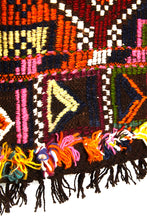Lade das Bild in den Galerie-Viewer, Vintage Anatolian Cicim Kilim  112x150 cm .
