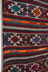 Vintage Anatolian Cicim Kilim  187x259 cm .