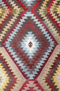 Vintage Anatolian Kilim  184x290 cm .
