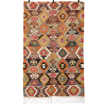 Charger l&#39;image dans la galerie, Vintage Anatolian Tavas Kilim  140x250 cm

