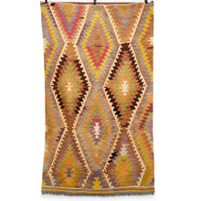 Lade das Bild in den Galerie-Viewer, Vintage Anatolian Kilim  132x224 cm .

