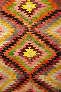 Vintage Anatolian Kilim  186x301 cm .