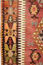 Lade das Bild in den Galerie-Viewer, Vintage Anatolian Cal Kilim  170x293 cm
