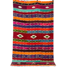 Lade das Bild in den Galerie-Viewer, Vintage Anatolian Kilim  174x294 cm .
