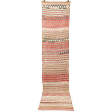 Lade das Bild in den Galerie-Viewer, Vintage Anatolian Runner Kilim  78x367 cm .
