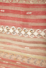 Lade das Bild in den Galerie-Viewer, Vintage Anatolian Runner Kilim  78x367 cm .
