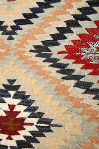 Vintage Anatolian Kilim   179x251 cm .