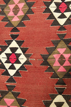 Lade das Bild in den Galerie-Viewer, Vintage Anatolian Karakecili Kilim  81x130 cm .
