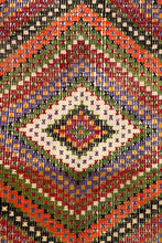 Lade das Bild in den Galerie-Viewer, Vintage Anatolian Cicim Kilim  125x128 cm .
