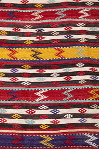 Vintage Anatolian Kilim  159x217 cm .