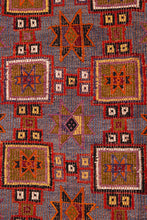 Lade das Bild in den Galerie-Viewer, Vintage Anatolian Cicim Kilim  172x300 cm .
