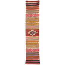 Lade das Bild in den Galerie-Viewer, Vintage Anatolian Runner Kilim  57x277 cm .
