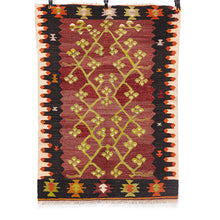 Lade das Bild in den Galerie-Viewer, Vintage Anatolian Kilim  85x118 cm
