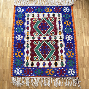 Vintage Anatolian Kilim   100x115 cm .