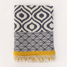 Lade das Bild in den Galerie-Viewer, Blue / Yellow Throw
