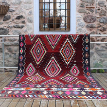Lade das Bild in den Galerie-Viewer, Vintage Anatolian Kilim   175x294 cm .
