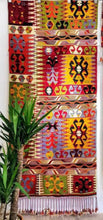 Lade das Bild in den Galerie-Viewer, Vintage Anatolian Cal Runner Kilim
