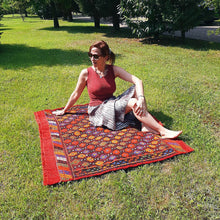 Lade das Bild in den Galerie-Viewer, Vintage Anatolian Kilim
