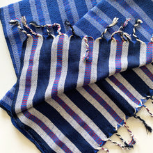 Charger l&#39;image dans la galerie, Peshtemal Navy Diamond Stripe
